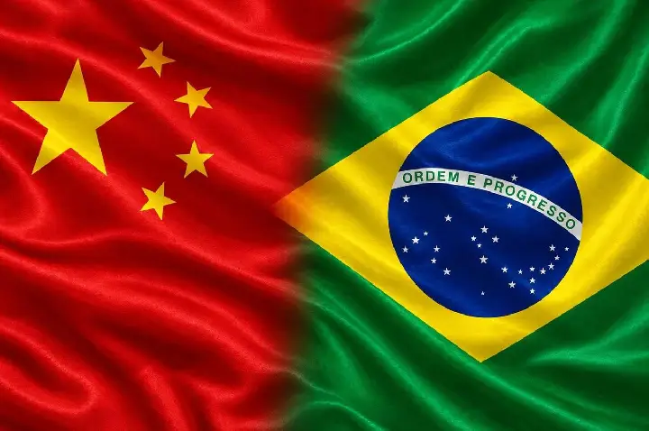 Turistas chineses no Brasil somam 113,2 mil até agosto e superam total registrado em 2025